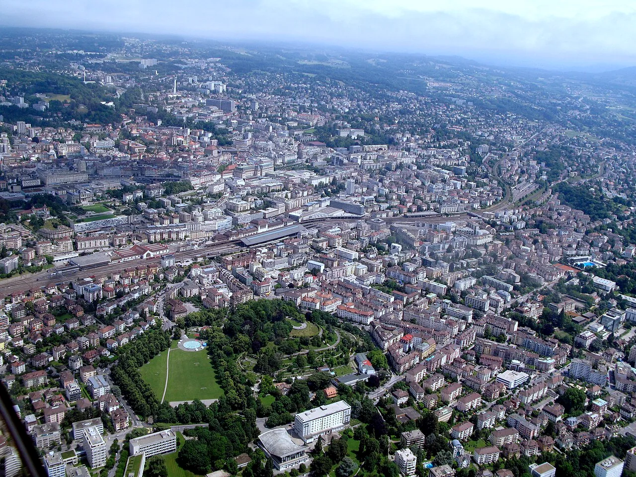 Luftansicht von Lausanne im Kanton Waadt
